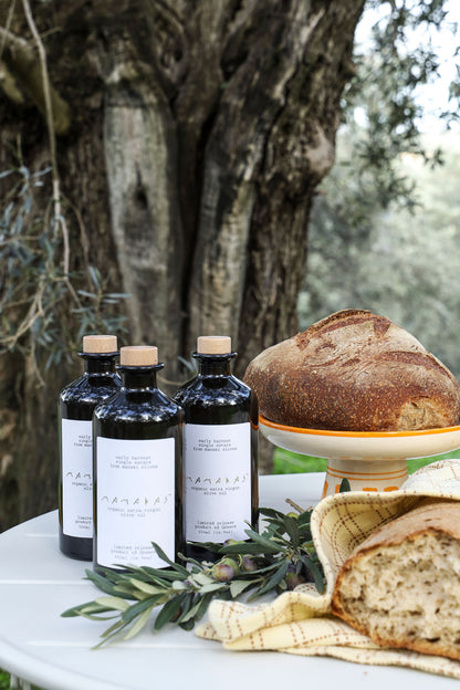 Mamakas Extra Virgin Olive Oil